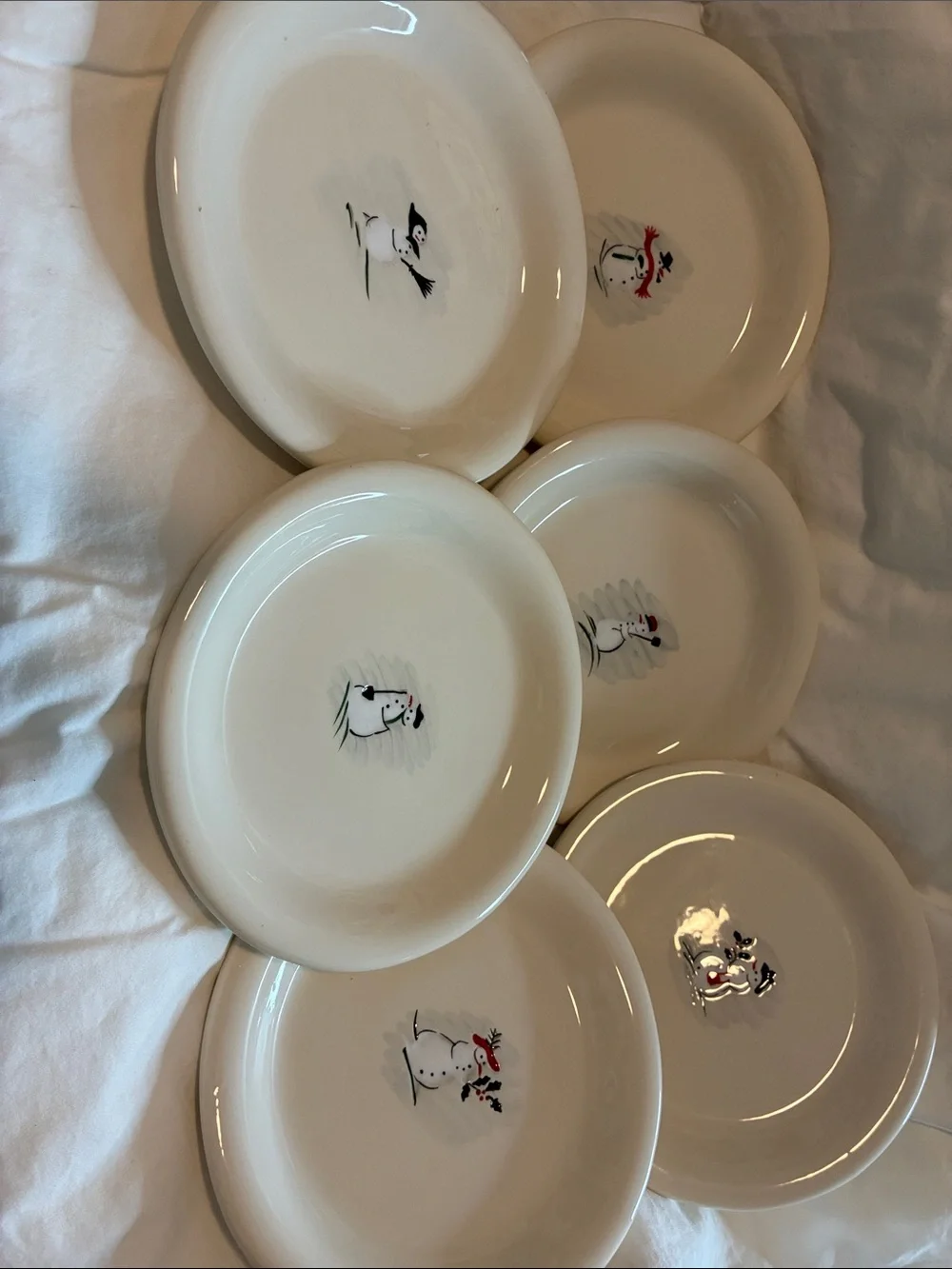 William Sonoma Snowman Plates, Set of Six, New in Box